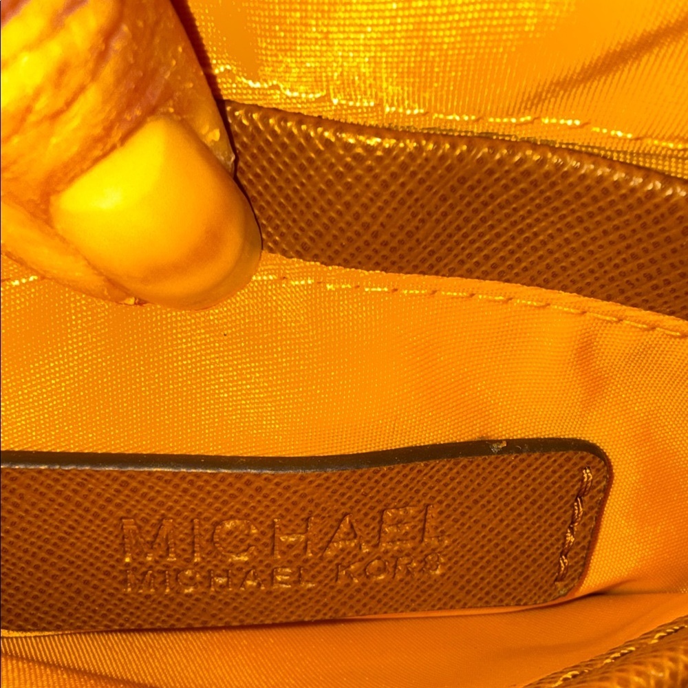 Michael Kors blue & tan nylon & leather crossbody compact travel pockets purse - Picture 5 of 13